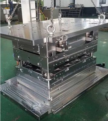 P20 Steel Stack Injection Mold Base Precision Ra0.4 Surface Roughness