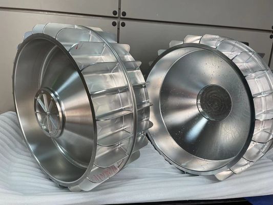 aluminium penutup transmisi sepenuhnya mesin dengan 4 sumbu CNC